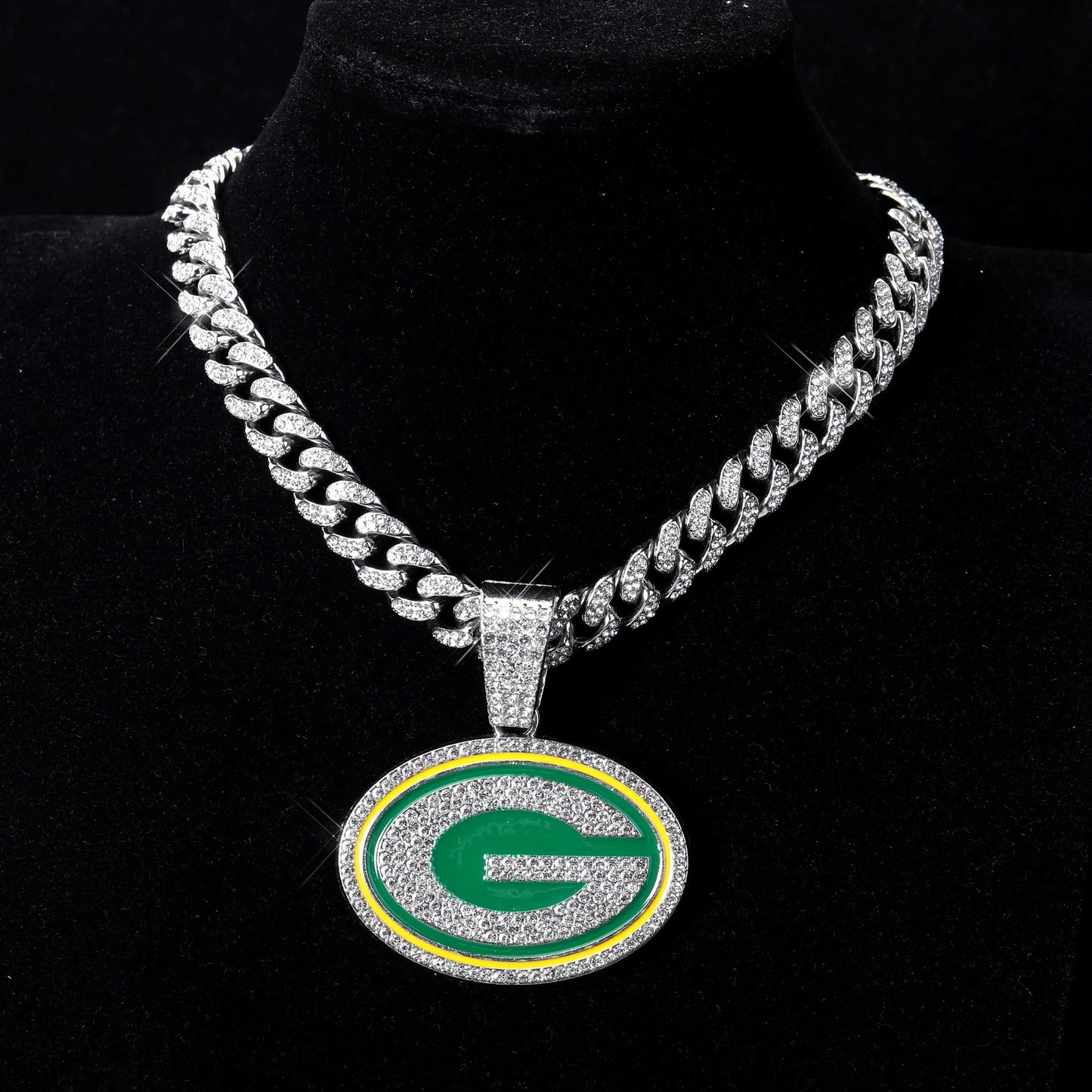 Sports Customized LOGO Pendant Necklace with Iced Out Cuban Chains for Football Fans Birthday Gifts