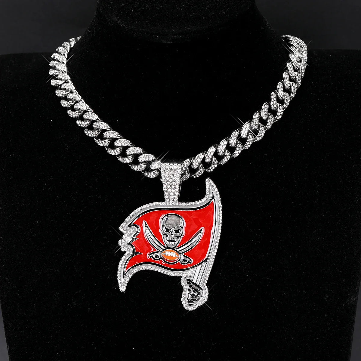 Sports Customized LOGO Pendant Necklace with Iced Out Cuban Chains for Football Fans Birthday Gifts