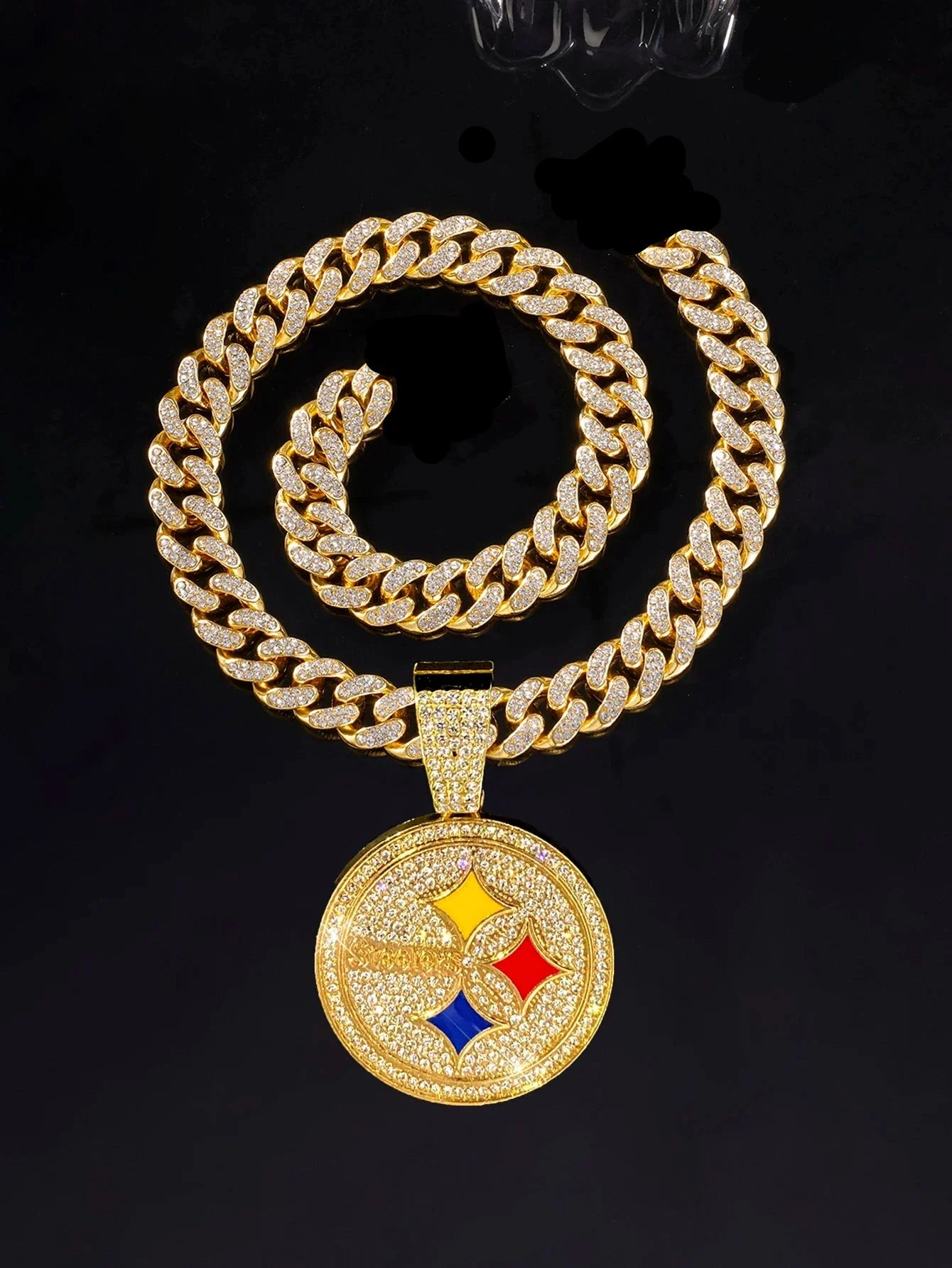 Sports Customized LOGO Pendant Necklace with Iced Out Cuban Chains for Football Fans Birthday Gifts